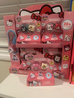 Hello Kitty Clickeez