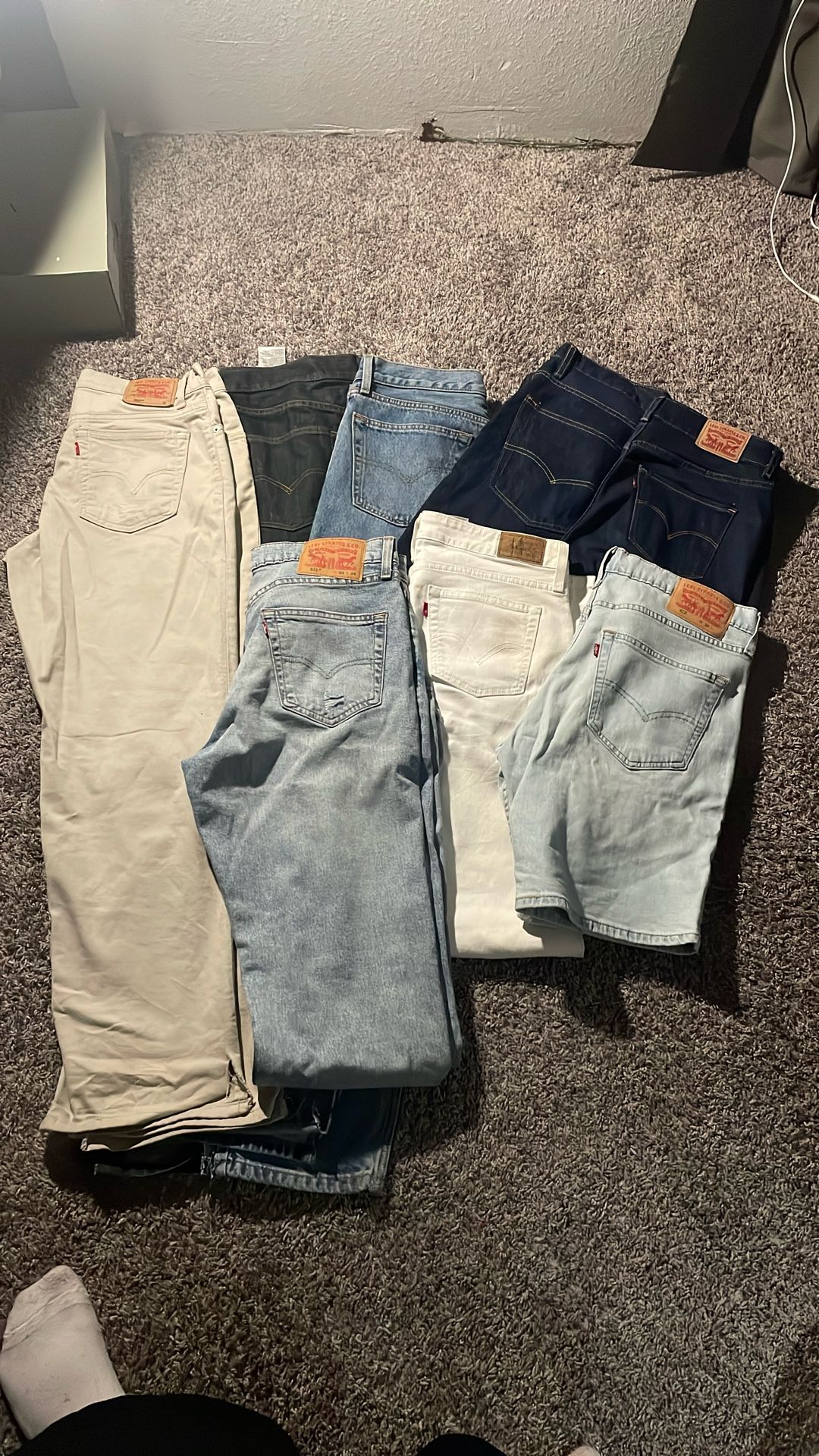 Levi pants and three shorts throw me a price