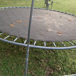 Trampoline 
