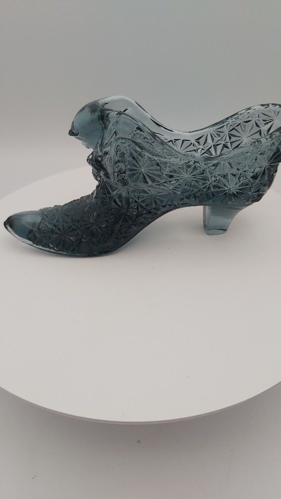 Vintage Smoke Blue Fenton "Daisy & Button" Cat Head Glass Slipper