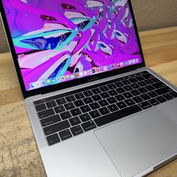 2019 13” MacBook Pro - 1.4 GHz i5 - 16GB - 500GB SSD