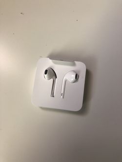 New iPhone head phones