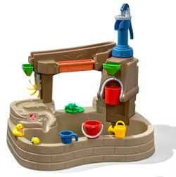 Brand NEW  Step2 Pump & Splash Discovery Pond Water Table