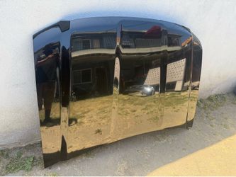 2018 gmc Sierra hood