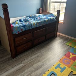 Twin Bed 