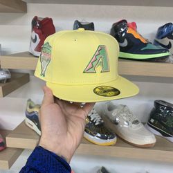 Exclusive New Era Fitted Arizona Diamondback Sz 7 3/8