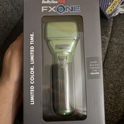 BaByliss Pro BLACKFX FXONE All-Metal Interchangeable Battery Shaver