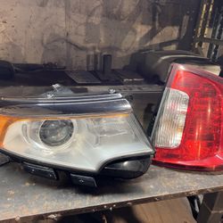 Ford Edge De 2011 A 2014 Faro Lado Copiloto , Luz Trasera Lado Copiloto , Fender Lado Copiloto Estan En Perfectas Condiciones Solo Polvo