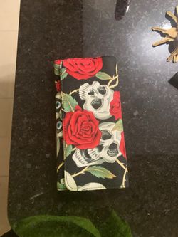 5 dollars brand new skull wallet