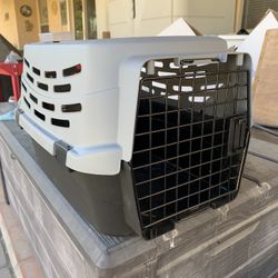 Small Dog Crate 