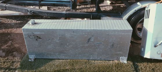 Aluminum transfer tank