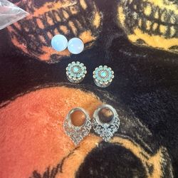 12mm - 1/2” tunnels / plugs. - 3 Different Types. 