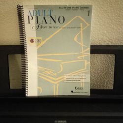  Piano Adventures Course Book 1
