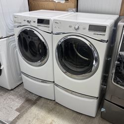 WHIRLPOOL DUET WASHER AND GAS DRYER