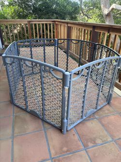 Evenflo Versatile Play Space Gate
