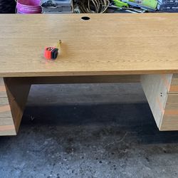 Large Desk 