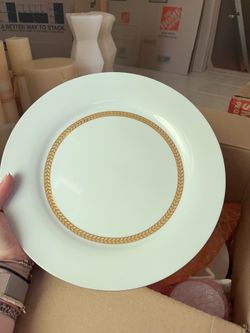 Elegant White & Gold Laurel Leaf Fine China Dinnerware Set