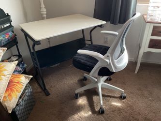 Art Desk and Ergonomic Desk Chair