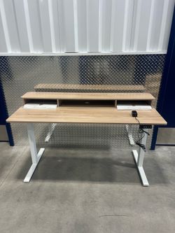 New! 55’’ Auto Adjusting Standing Desk - Phoenix Delivery or Pick Up