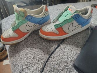 Nike