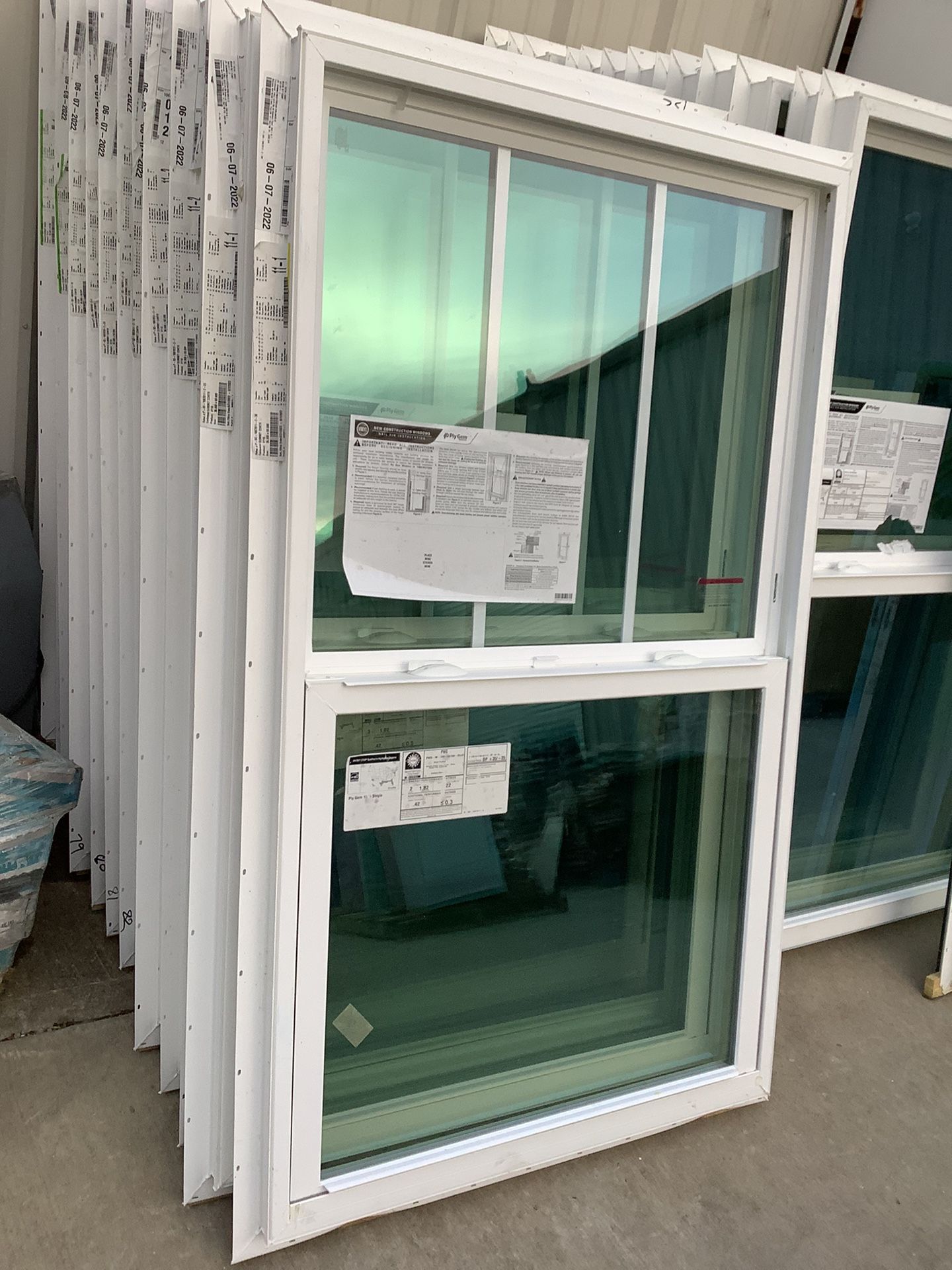 Windows:36 X60(white) 36 X60(beige) 72 X 60; 47x47 (Picture) 72 X 72 , 17x72 Picture. $120-$300