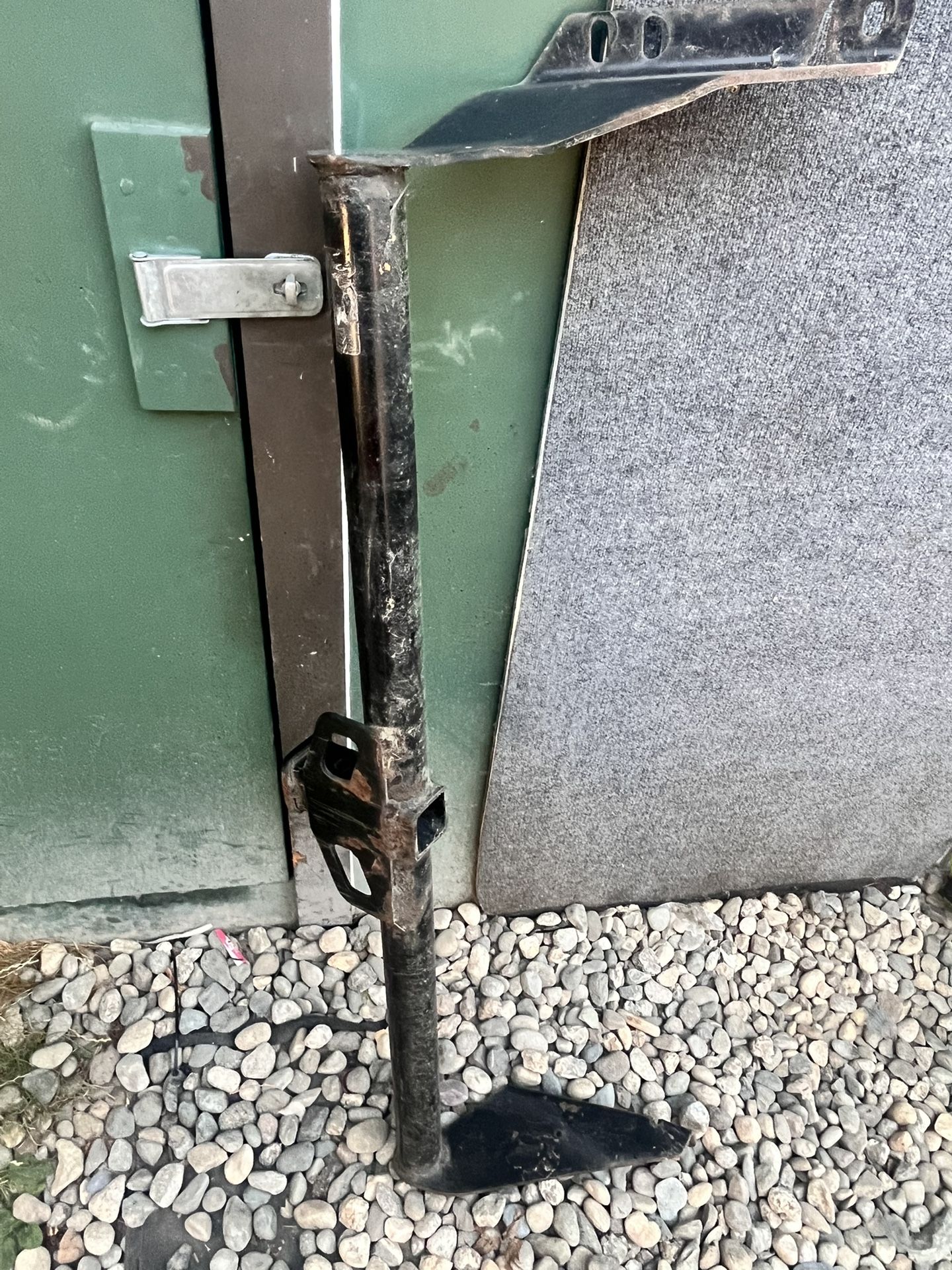 V-5 Hitch