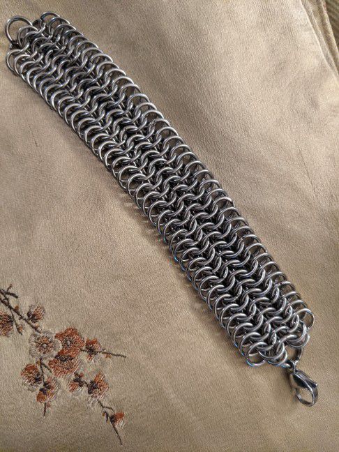 Heavy Metal Medieval Chainmail Bracelet 6.25"