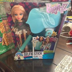 BRATZ DOLL / CLOE