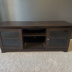 Free - TV Stand