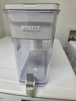 Brita UltraMax Water Filtration Dispenser features a large 27-cup capacity
