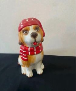 "Sleigh Bell Bistro" Decorative Christmas Cookie Jar (Beagle design)