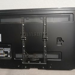 Samsung 40" TV (For Parts?)