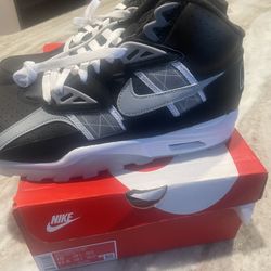 Raiders Bo Jackson’s! size 10 New!!