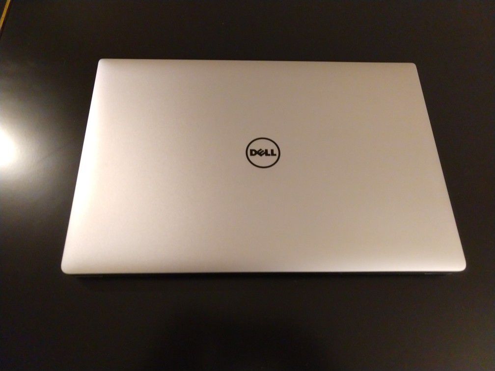 Dell Laptop computer