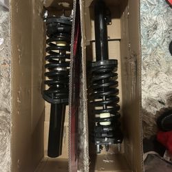 Left And Right Fully Assemble Shots