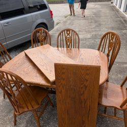 Kitchen Table 