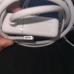 85W Magsafe Adapter