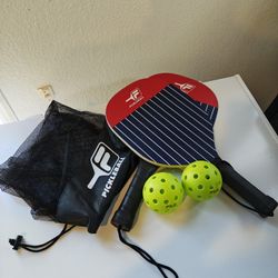 Pickleball Set.