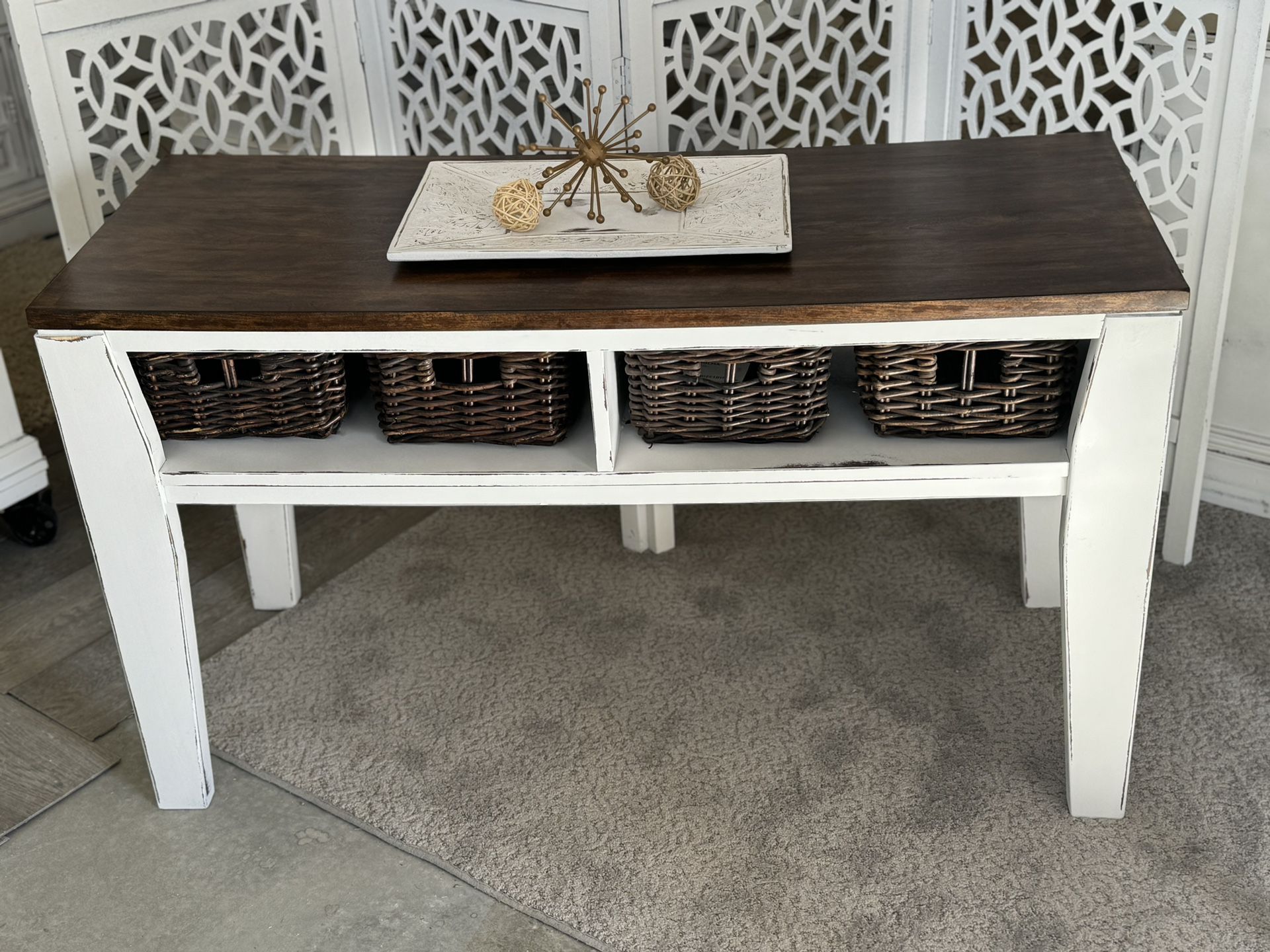 Console Table / Sofa Table