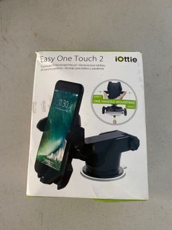 Dashboard and windshield mount