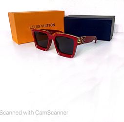 New LAV Glasses Square Red Gold