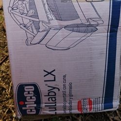 Chicco Lullaby LX Playpen And Portable Crib w/Changing Table