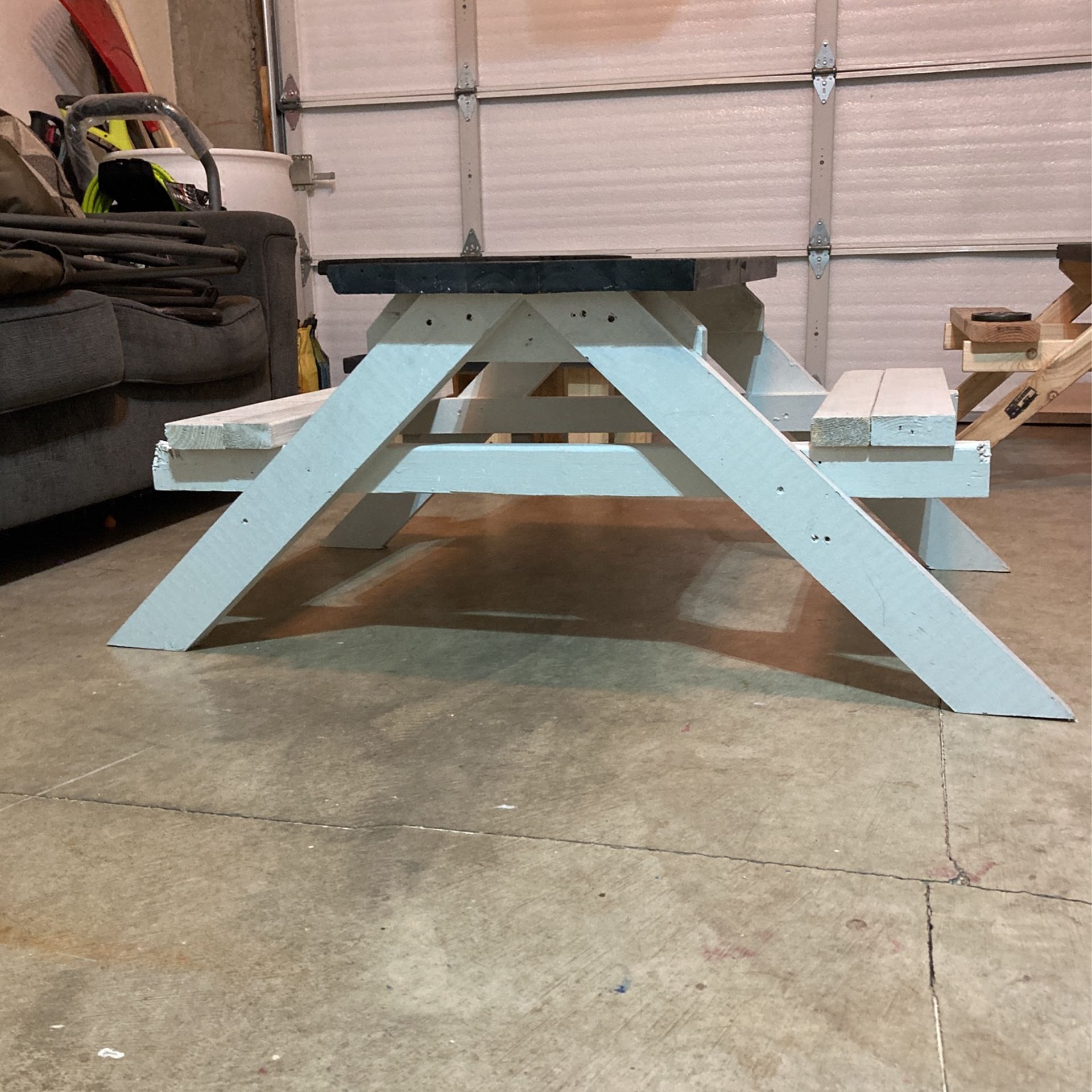 Summer Kids Picnic Tables!!