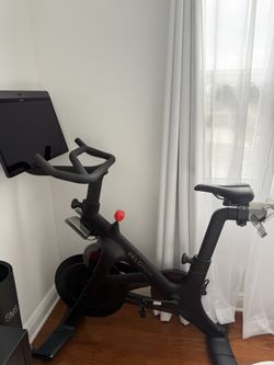 Peloton Bike+