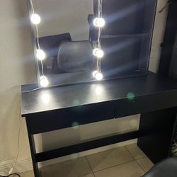 Make Up And Hair Console Table With Chair 