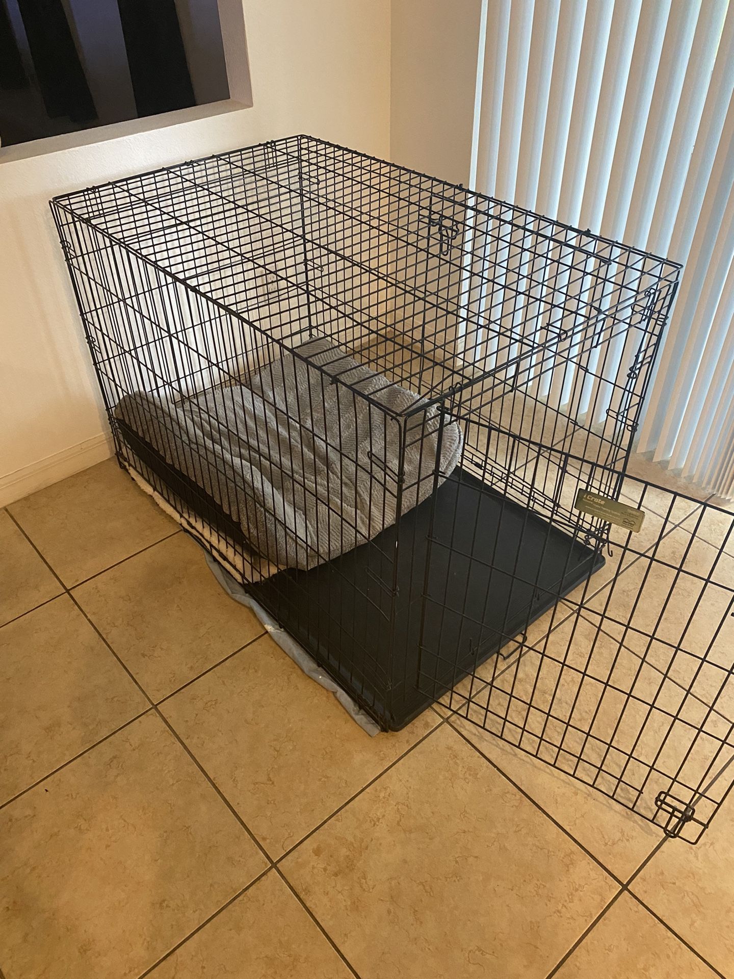 Brand New Large Dog Crate Never Been Used