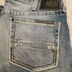 Ariat® Men's M2 Relaxed Stirling Stretch Boot Cut Jeans Size 38x36 Distressed-EUC-One Owner
