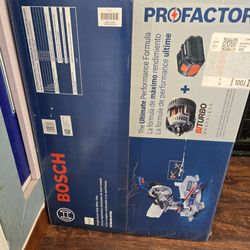 Bosch sliding miter saw 7-1 new