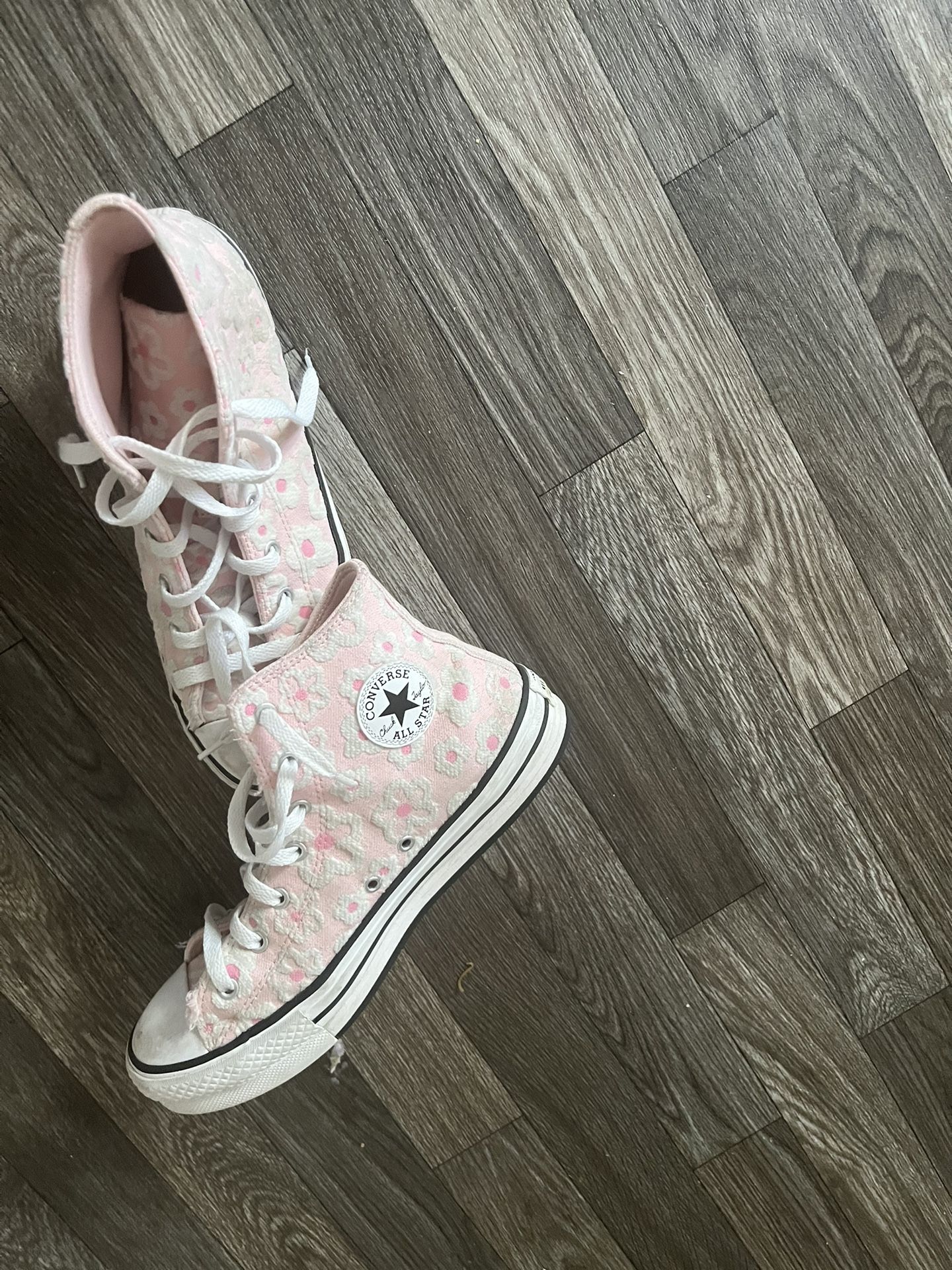 Girls Converse Shoes Size 7y