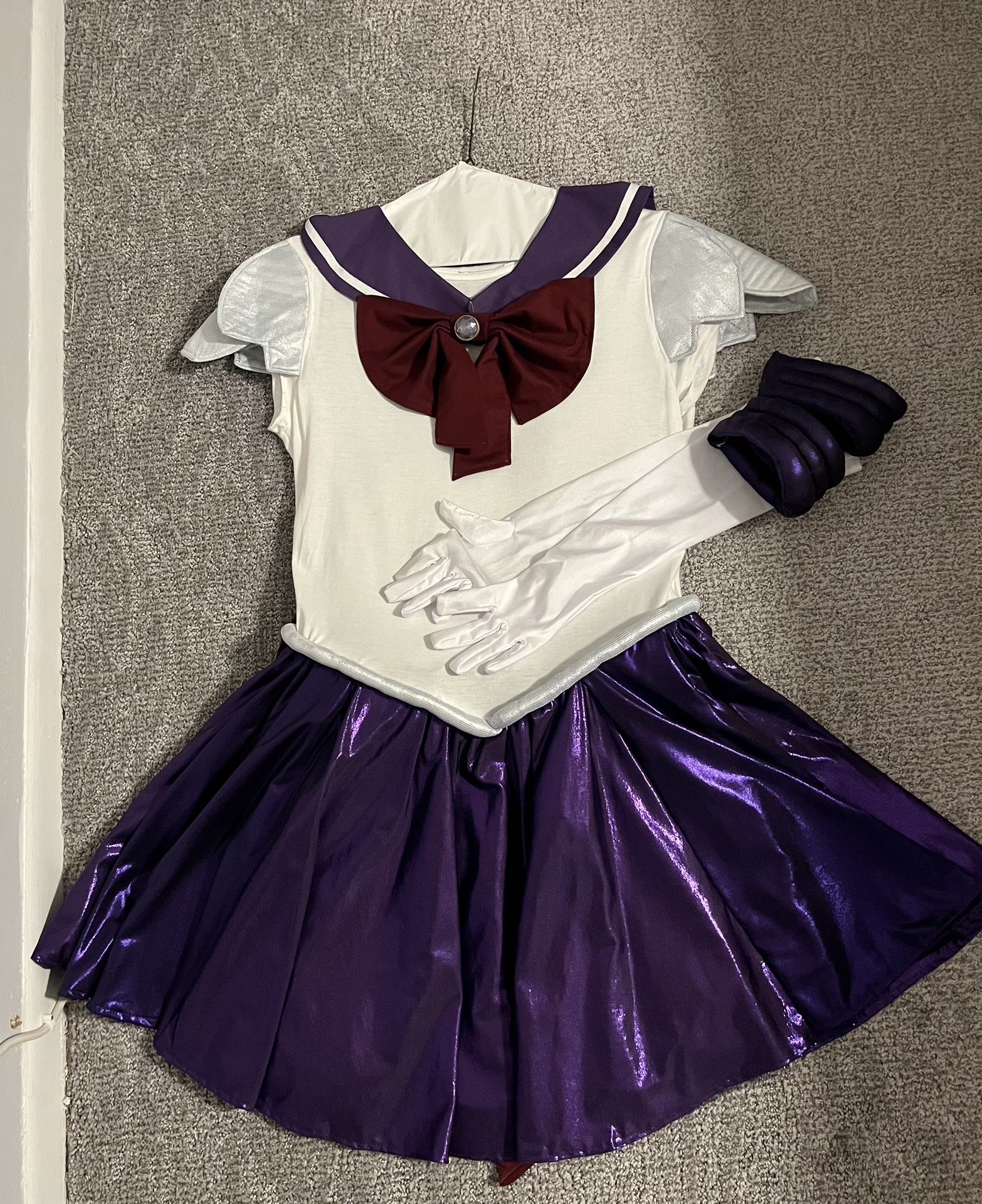 Sailor Moon's Sailor Saturn Halloween Costume